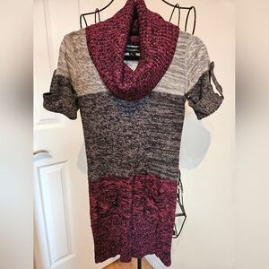 Colorblock‎ Cowl Neck Sweater